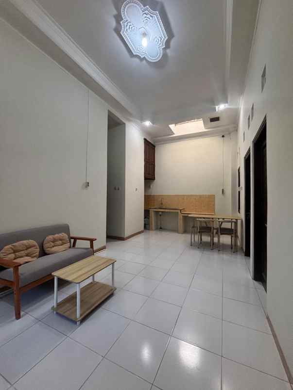 rumah second dekat sekolah budi mulia 2 ngemplak