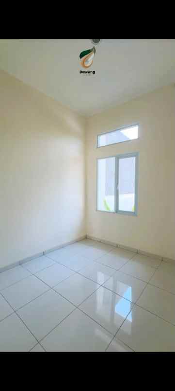 rumah shm strategis 5 menit ke bsb manyaran semarang