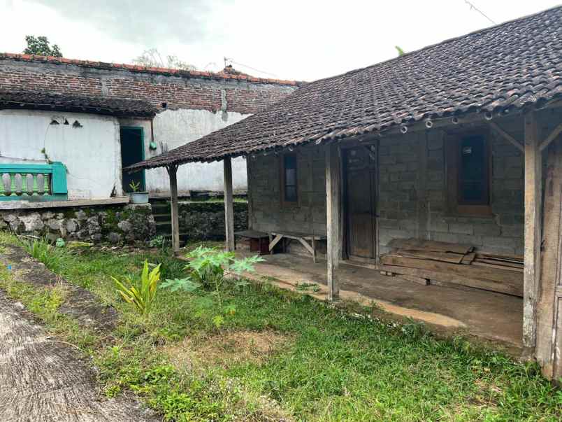 rumah siap huni 290m kerjo karanganyar
