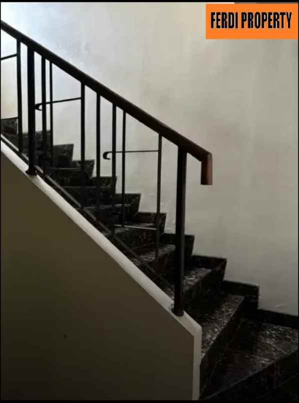 rumah siap huni legenda wisata cibubur