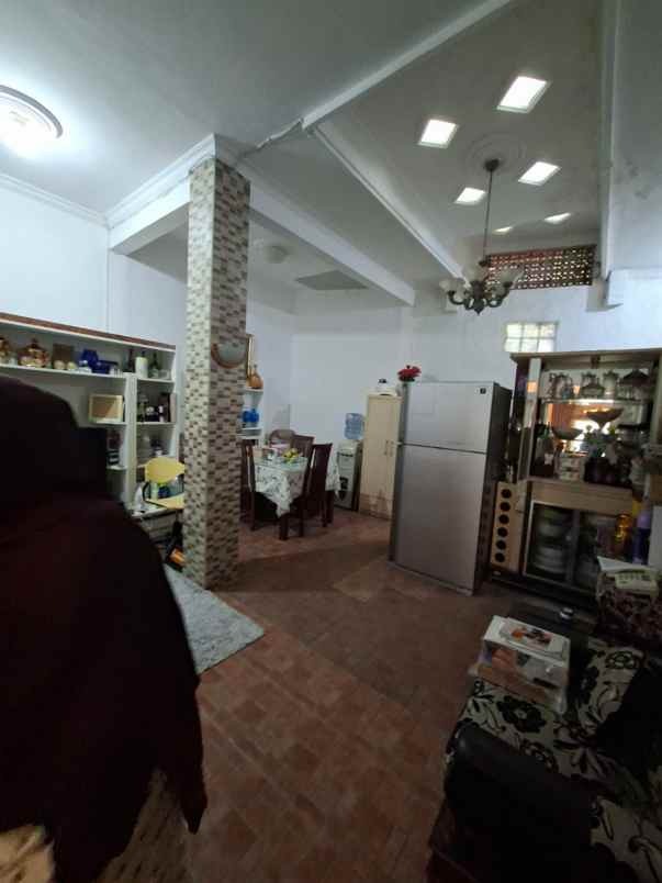 rumah siap huni lokasi di soekarno hatta malang