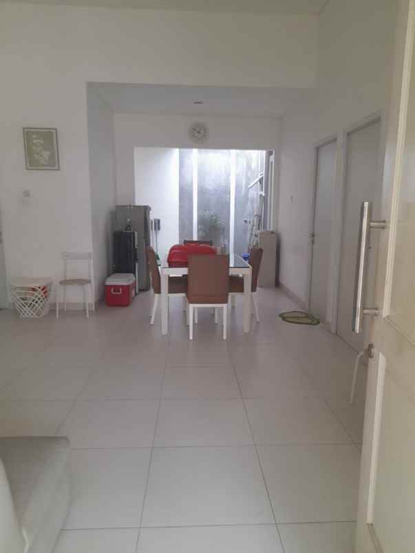 rumah tinggal di bintaro
