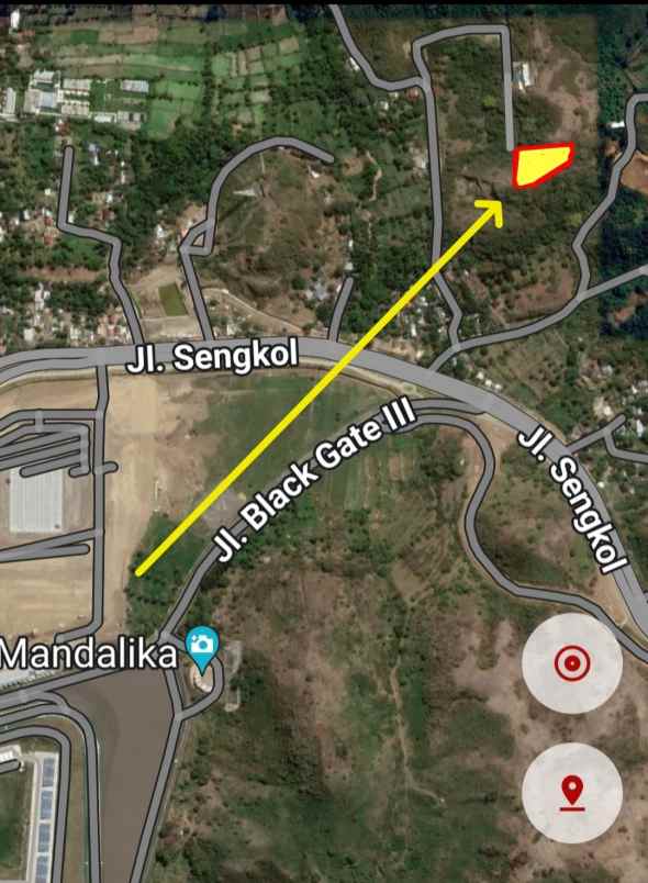 tanah di lombok view laut dan sirkuit mandalika