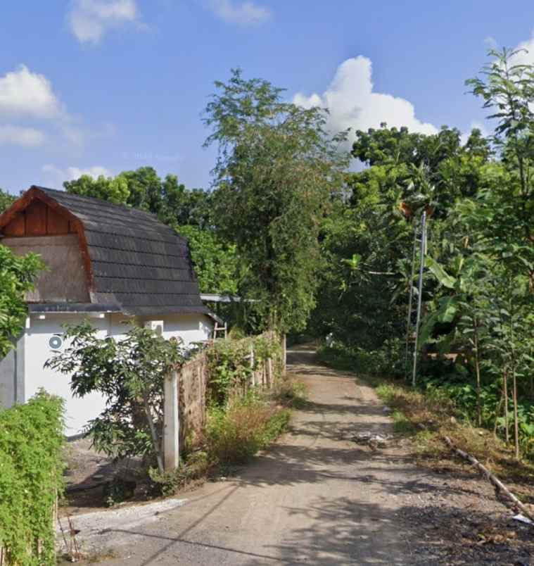 tanah di lombok view laut dan sirkuit mandalika