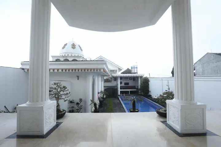 villa lembang bandung utara mewah view keren