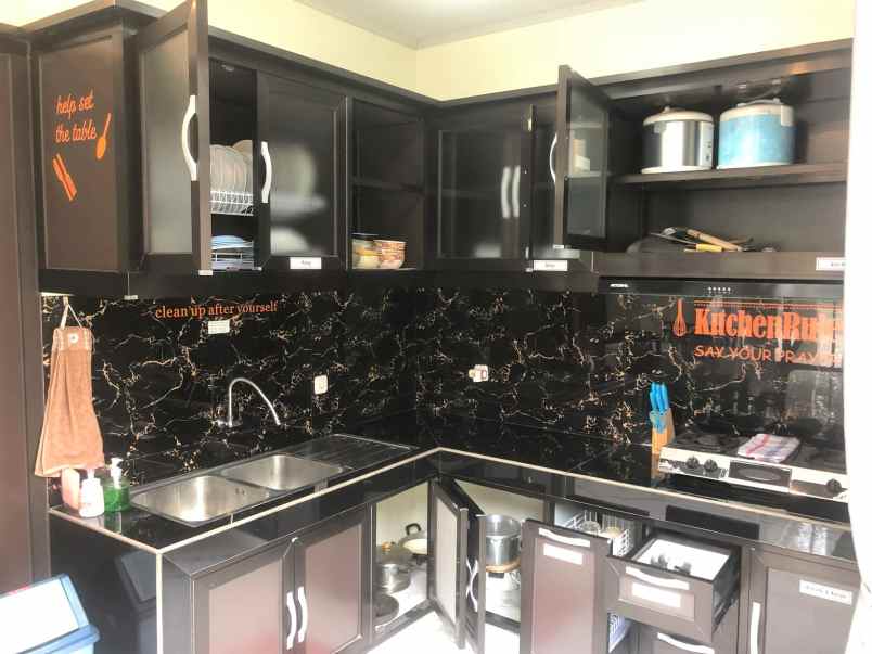 villa villa kota bunga