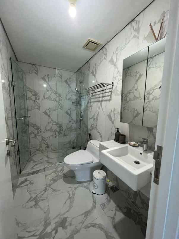 voila ciputra world lantai 20 furnish type 2 br