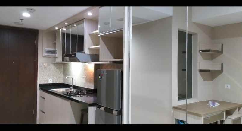 apartment golf view u residence uph karawaci