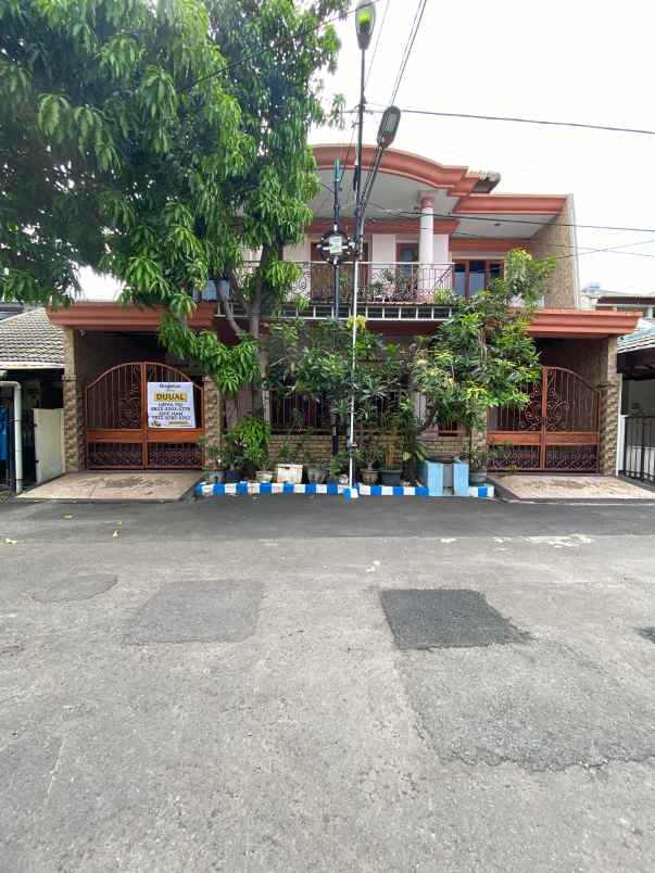 bendul merisi rumah 2 lantai row 2 mobil nego