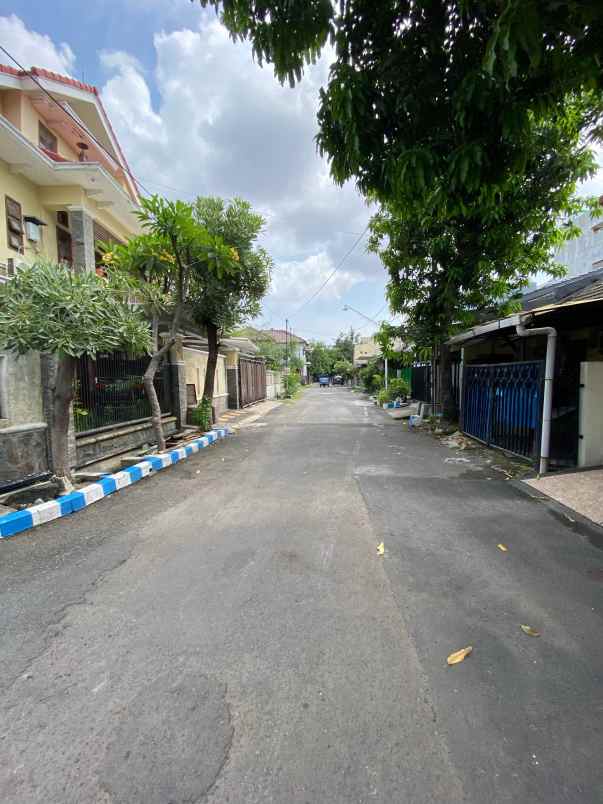 bendul merisi rumah 2 lantai row 2 mobil nego