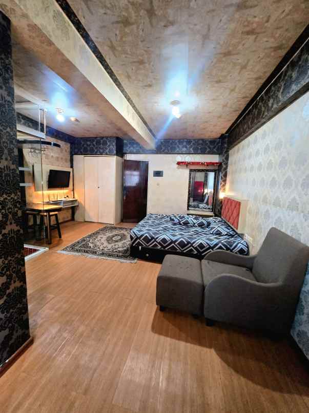 cepat apartemen gunawangsa manyar tinggal bawa koper