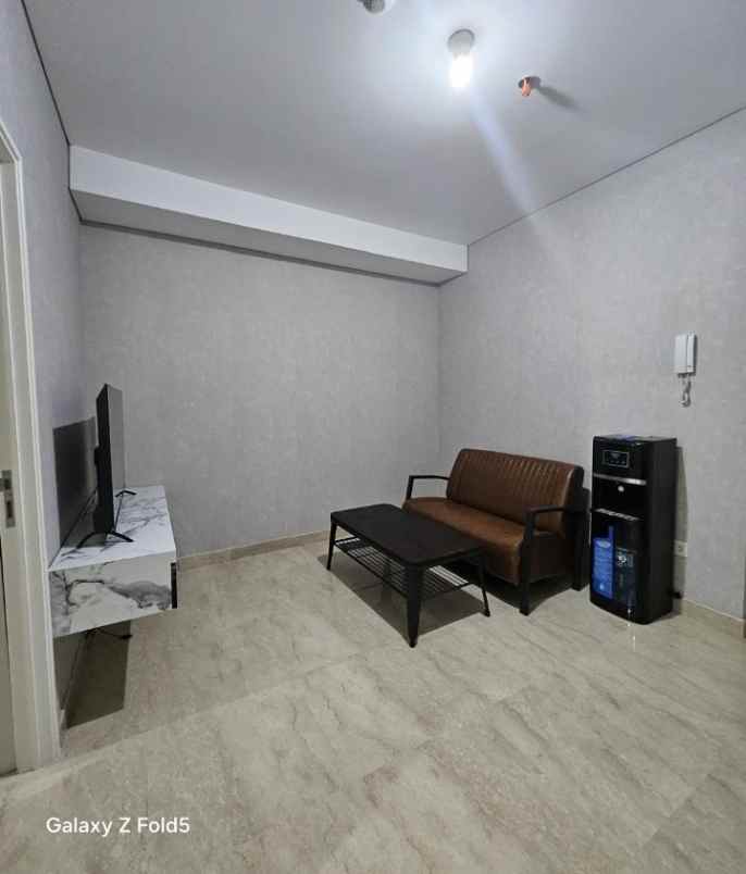 dijual apartemen jalan putri hijau guru