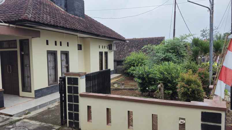 dijual cepat rumah pribadi