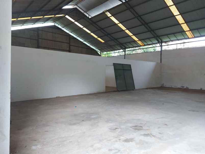 dijual gudang siap pakai di deli serdang