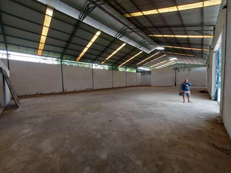 dijual gudang siap pakai di deli serdang