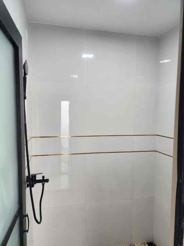 dijual kost bulusan sardonoharjo