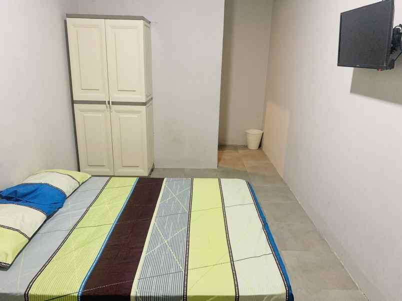 dijual kost jatinegara kaum