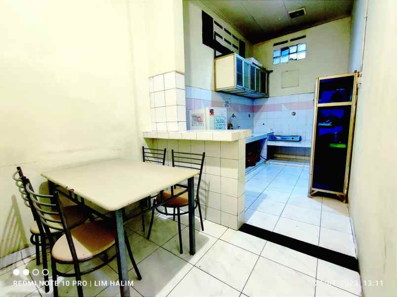dijual kost jl dr susilo grogol