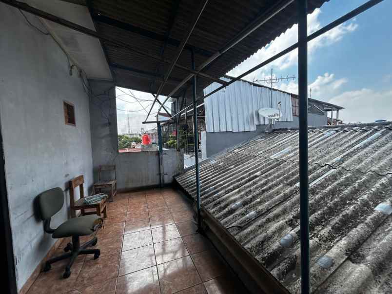 dijual kost jl kebon jeruk