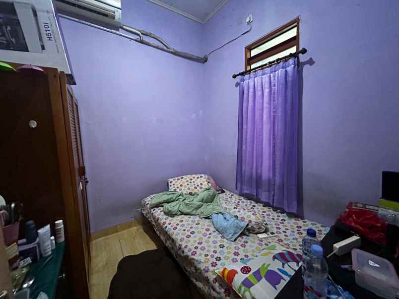 dijual kost jl kebon jeruk