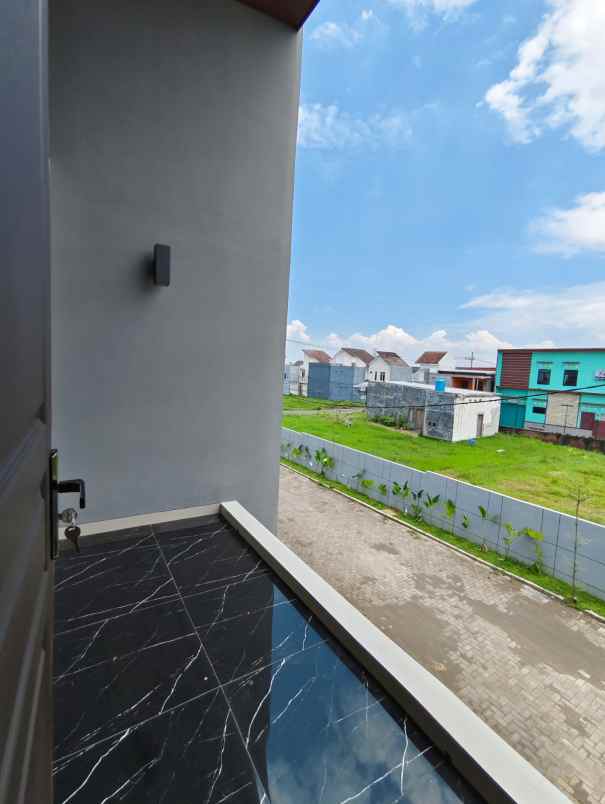 dijual kost pelabuhan ketapang sukun