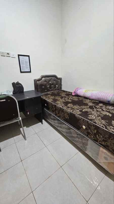 dijual kost sutorejo