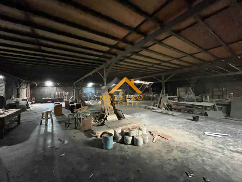 dijual ruko gudang kantor jalan suasa tengah daerah