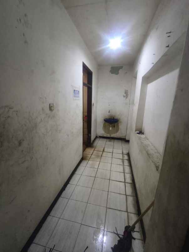 dijual ruko gudang kantor jl demak