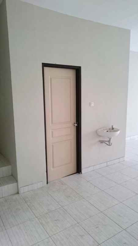 dijual ruko gudang kantor kebayoran lama selatan