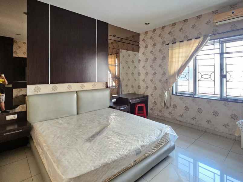 dijual ruko gudang kantor komplek cemara asri jalan