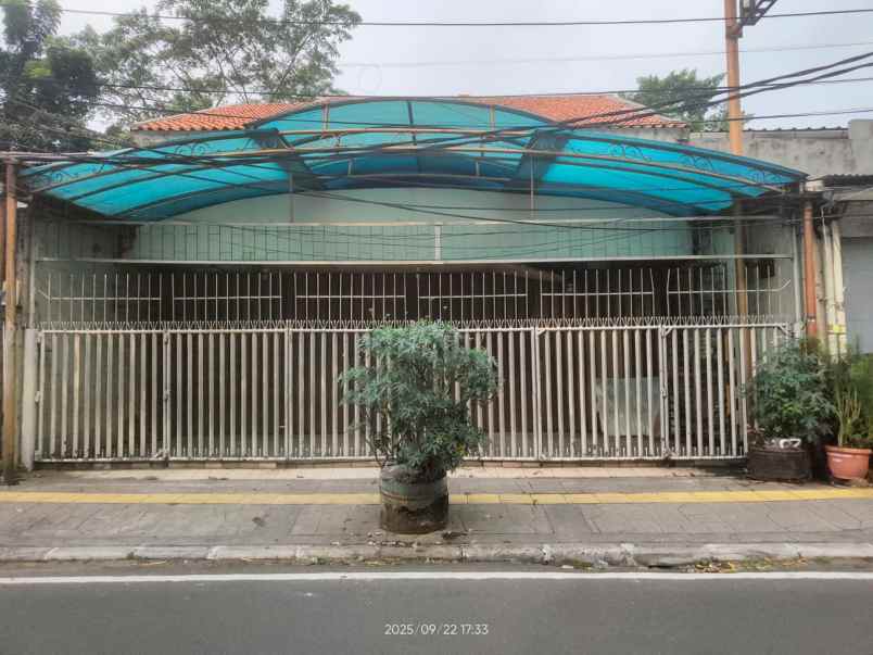dijual ruko gudang kantor menteng