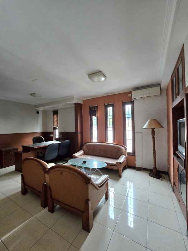 dijual ruko gudang kantor pisangan timur jakarta timur