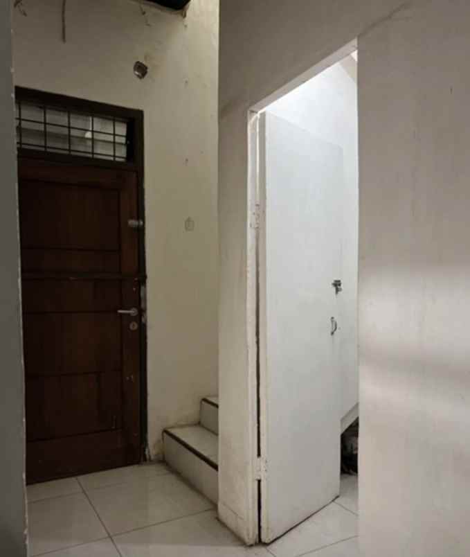 dijual ruko second siap huni dijalan raya kenjeran