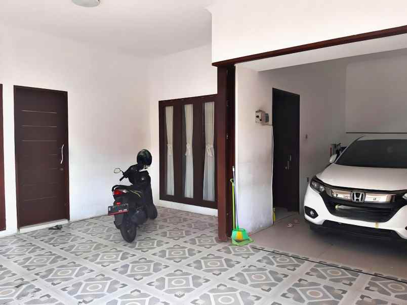 dijual rumah ancol ciateul regol