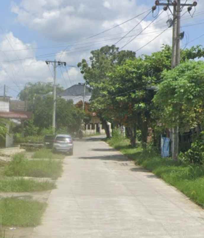 dijual rumah baru 2 lantai di daerah setia budi medan