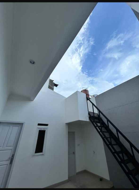 dijual rumah baru daerah turangga bandung