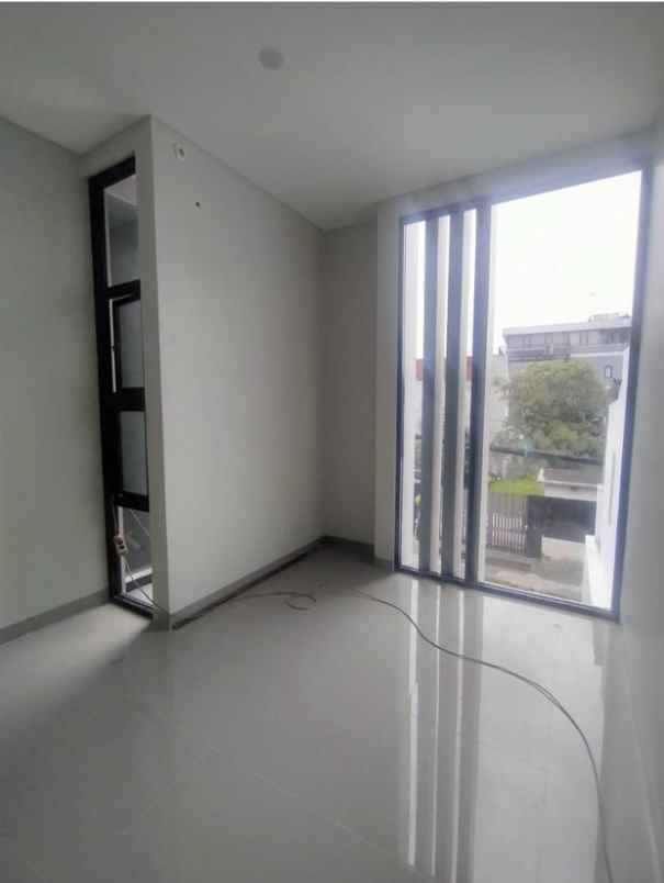 dijual rumah batu indah batununggal bandung