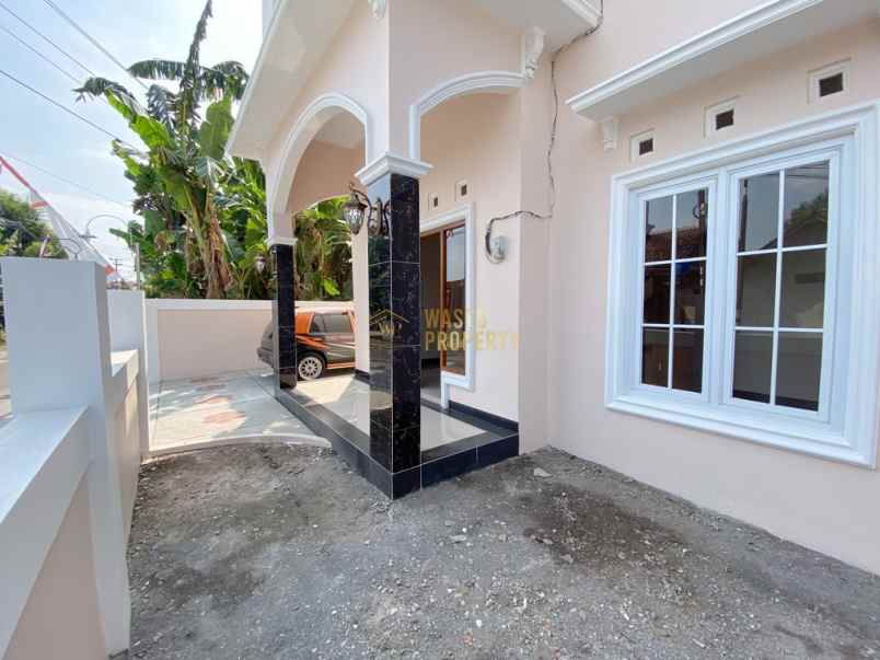 dijual rumah baturetno bnaguntapan