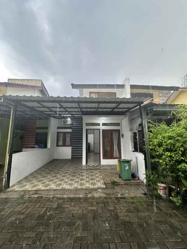 dijual rumah benda baru pamulang