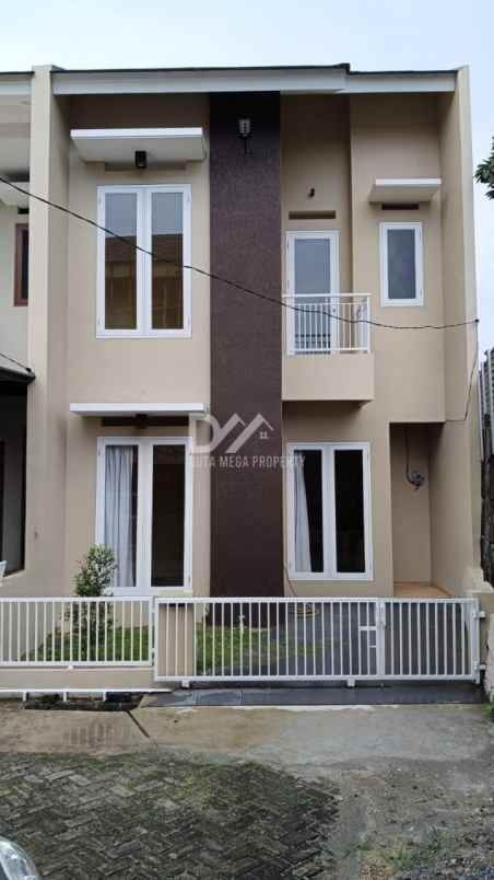 dijual rumah boulevard yayasan sayap ibu