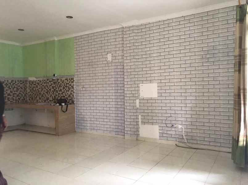 dijual rumah cibaligo cihanjuang