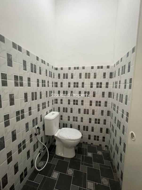 dijual rumah ciledug