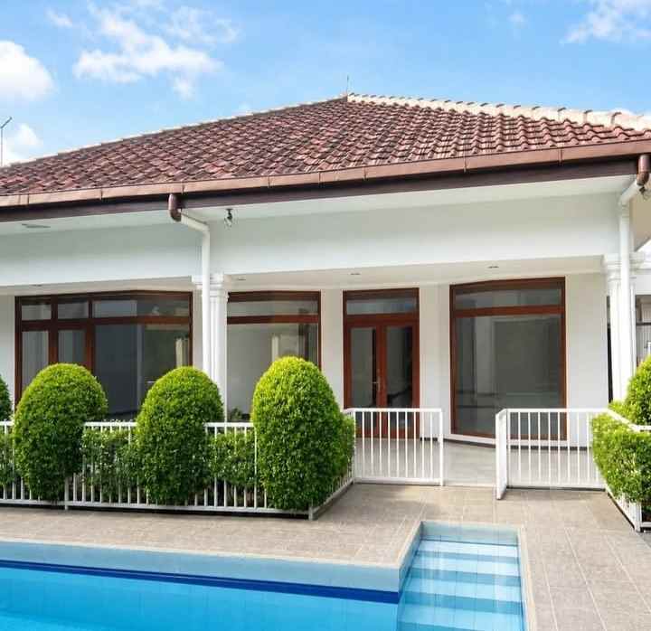 dijual rumah cipete utara