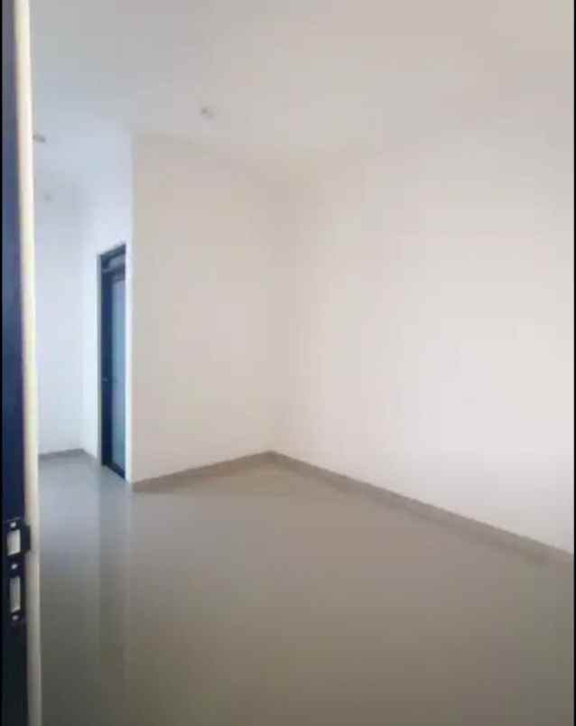 dijual rumah cisaranten