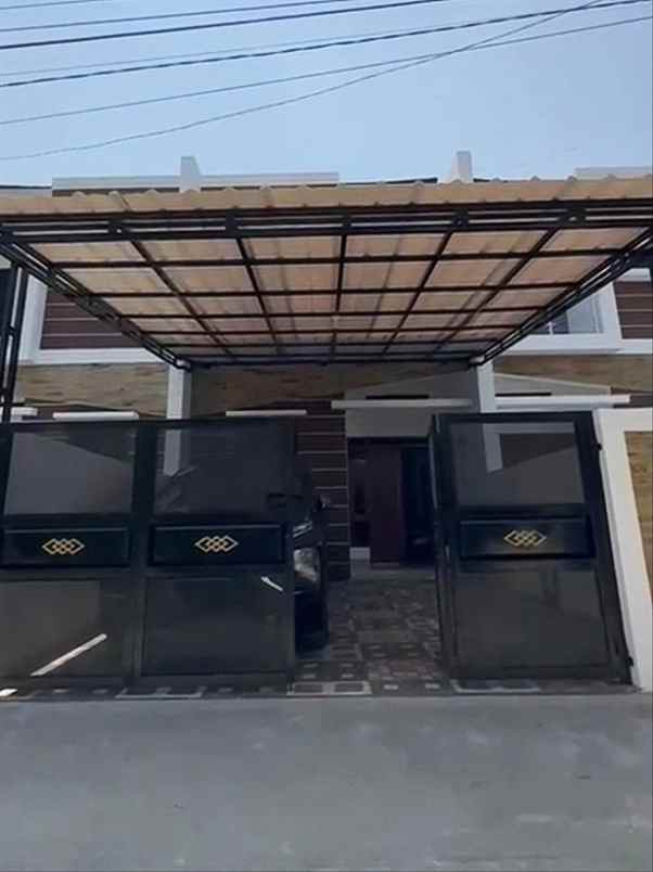 dijual rumah cisaranten kulon