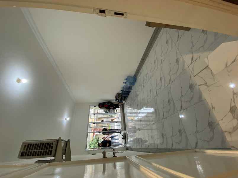 dijual rumah cluster alexandrite gading