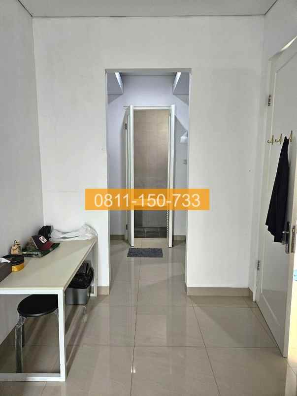 dijual rumah cluster cawang de arafat