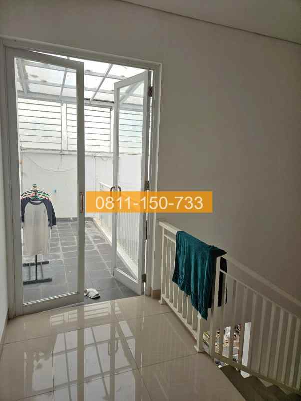 dijual rumah cluster cawang de arafat