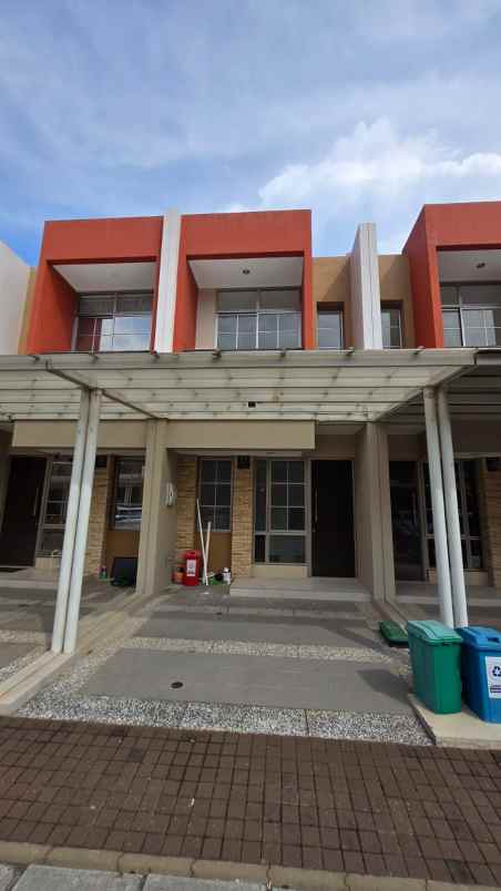 dijual rumah cluster miami pik2