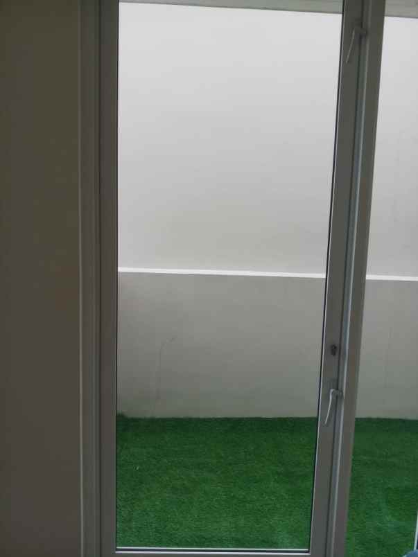 dijual rumah cluster tesla gading serpong